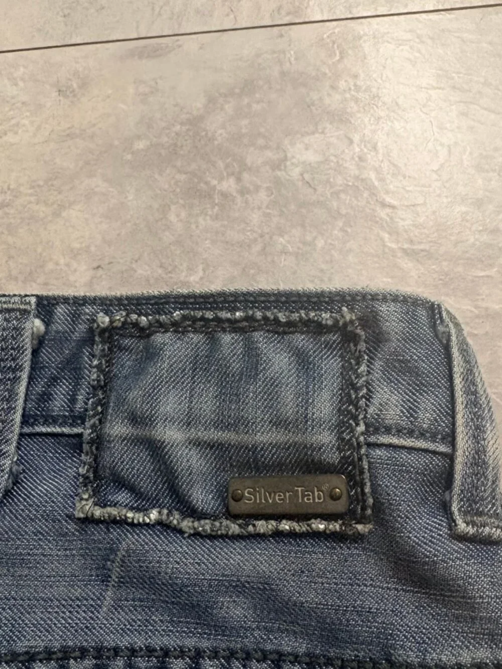 Levi's SilverTab Slim Straight Jeans 38x32 Blue Flap Pocket Y2K